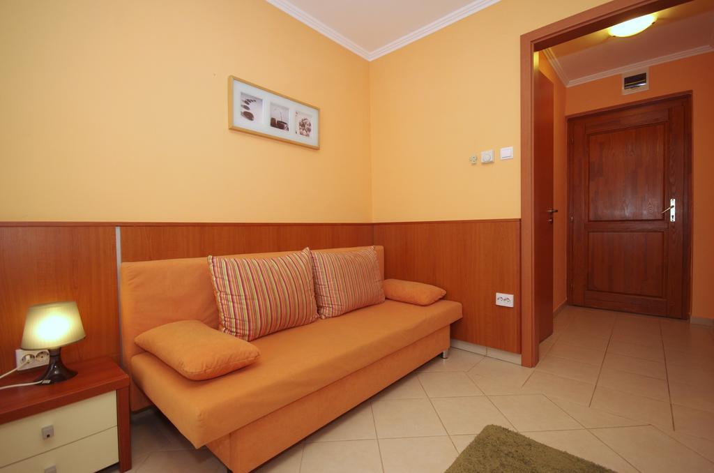 Várárok Apartman Gyula Kültér fotó